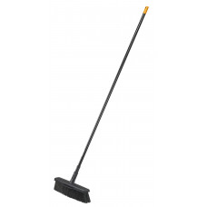 Fiskars yard brush L